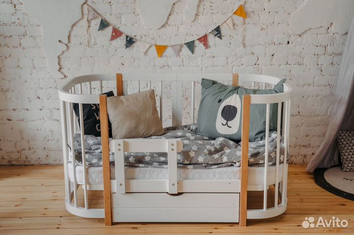 Детская кровать с матрасом