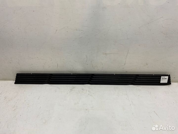 Накладка подножки правая Lexus Lx570 J200 2015