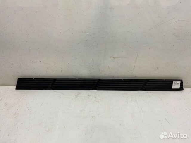 Накладка подножки правая Lexus Lx570 J200 2015