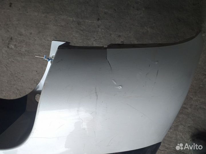 Бампер задний Toyota Highlander 2