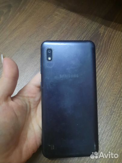 Samsung Galaxy A10, 4/32 ГБ