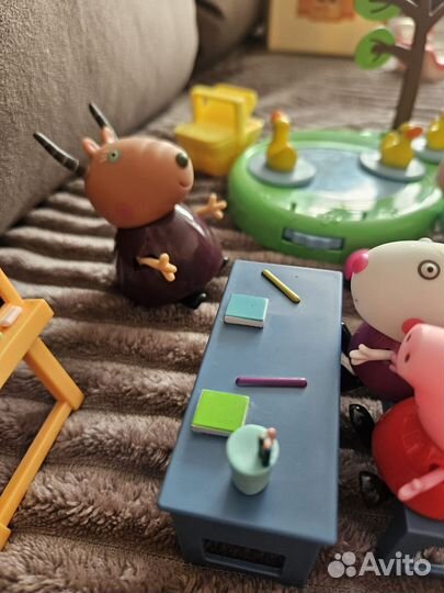 Свинка Пеппа, Пикник и Школа