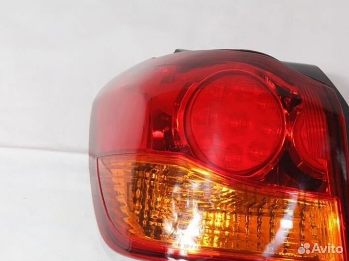 Фонарь задний левый внешний Митсубиси асх ASX 2010