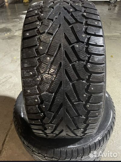 Pirelli Ice Zero 295/40 R21
