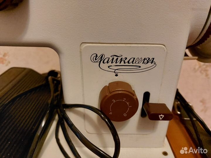 Швейная машинка чайка 134