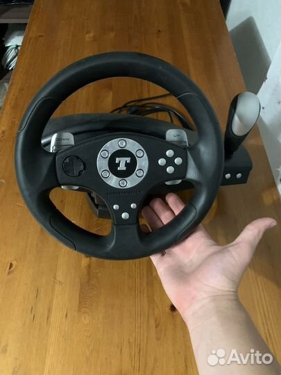 Игровой руль thrustmaster + 3 педали