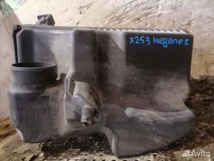 Корпус воздушного фильтра Renault Megane 2