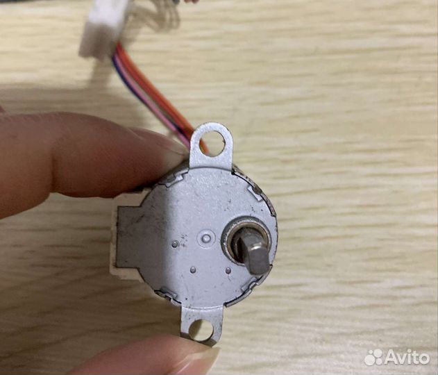 Шаговый мотрчик mp24z 12vdc