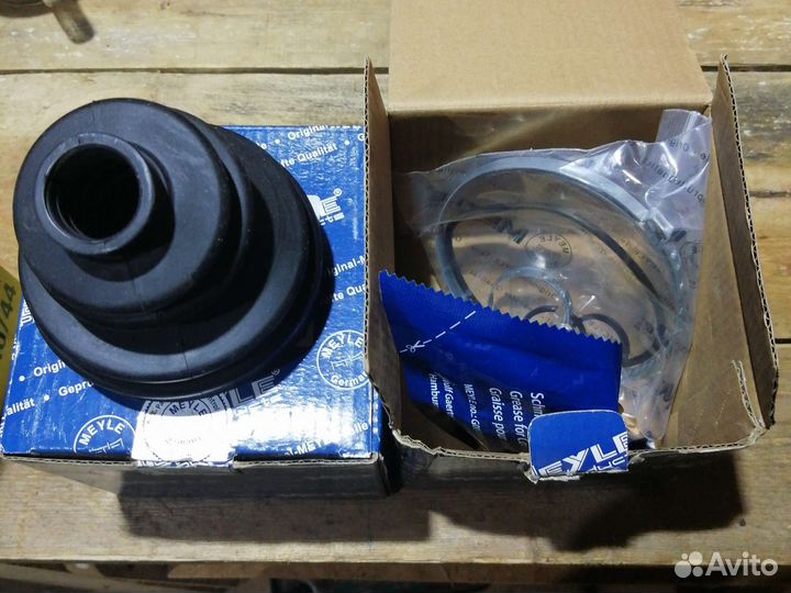 Пыльник шруса passat b5