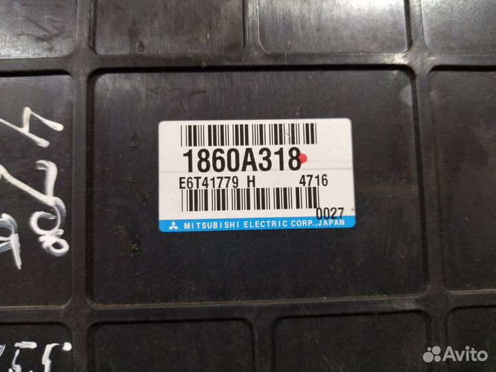Блок управления двигателем Mitsubishi Lancer 9