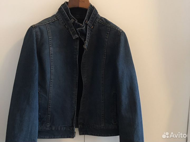 Куртка джинсовая