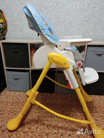 Стул для кормления