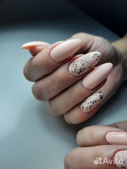 Маникюр, Педикюр