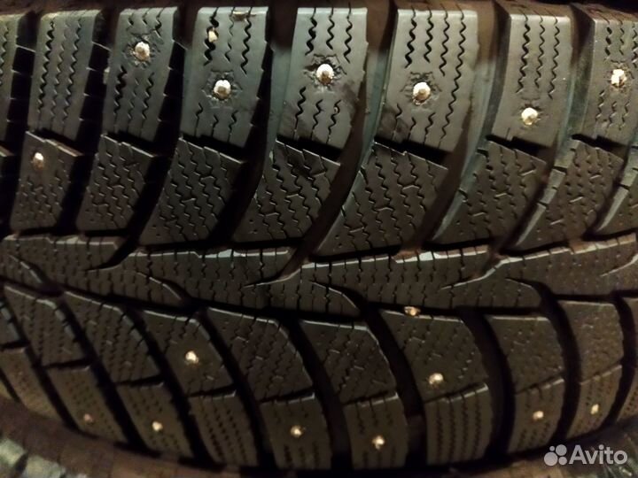 Laufenn I Fit Ice LW 71 235/65 R17