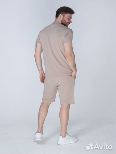 Спортивный мужской летний костюм с шортами