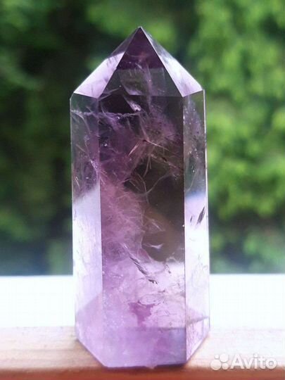Природные кристаллы аметиста