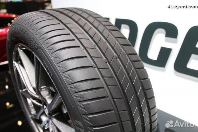 Bridgestone Turanza T005 255/40 R21