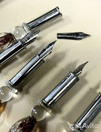 Перо на стеклянной ручке для каллиграфии Новое