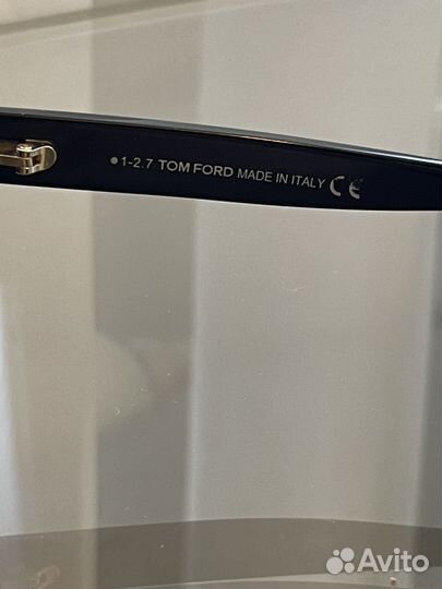 Солнцезащитные очки tom ford