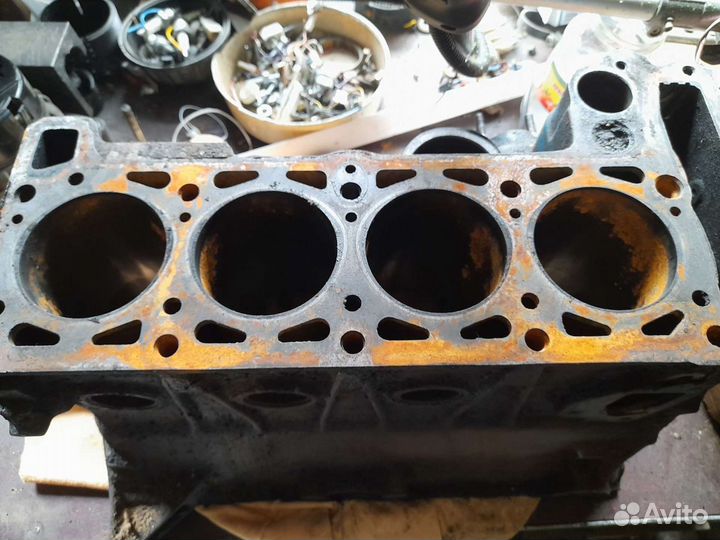 Блок двигателя ваз