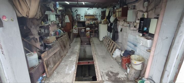 Гараж, > 30 м²