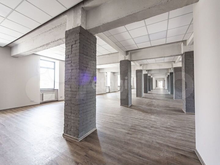 Сдам офисное помещение, 373.6 м²