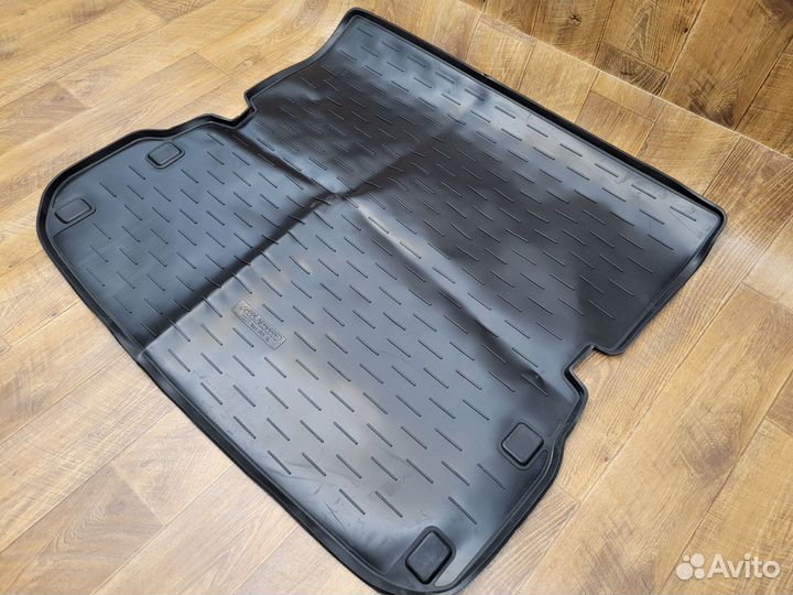 Коврик в багажник Nissan Pathfinder (2014-2020)