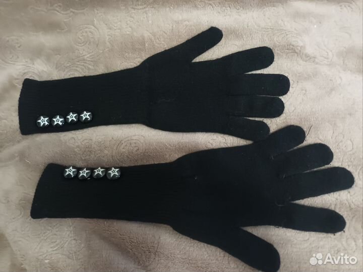 Перчатки
