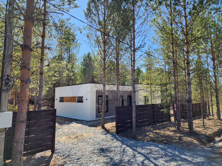 Коттедж 112,8 м² на участке 9,1 сот.