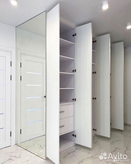 Шкафы в прихожую от производителя
