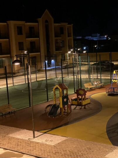 2-к. квартира, 61 м², 2/3 эт.