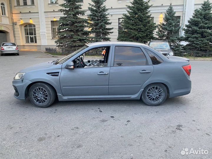 LADA Granta 1.6 МТ, 2012, 250 000 км