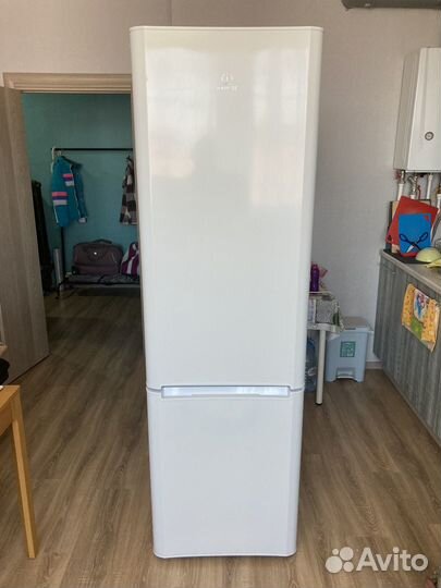 Холодильник ноуфрост