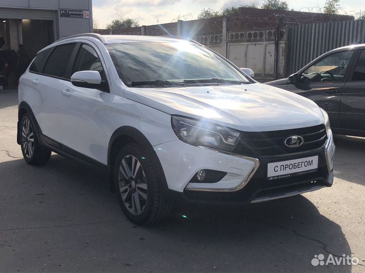 LADA Vesta Cross 1.8 AMT, 2018, 64 291 км