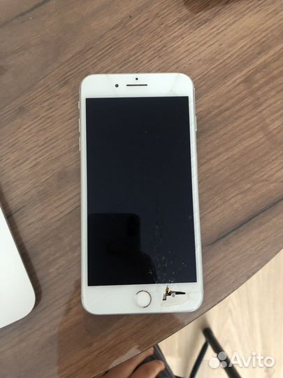 iPhone 8 Plus, 256 ГБ