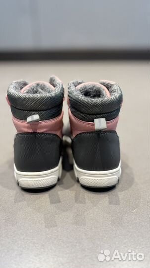 Ботинки демисезонные для девочки 26 размер