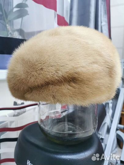 Берет женский норковый