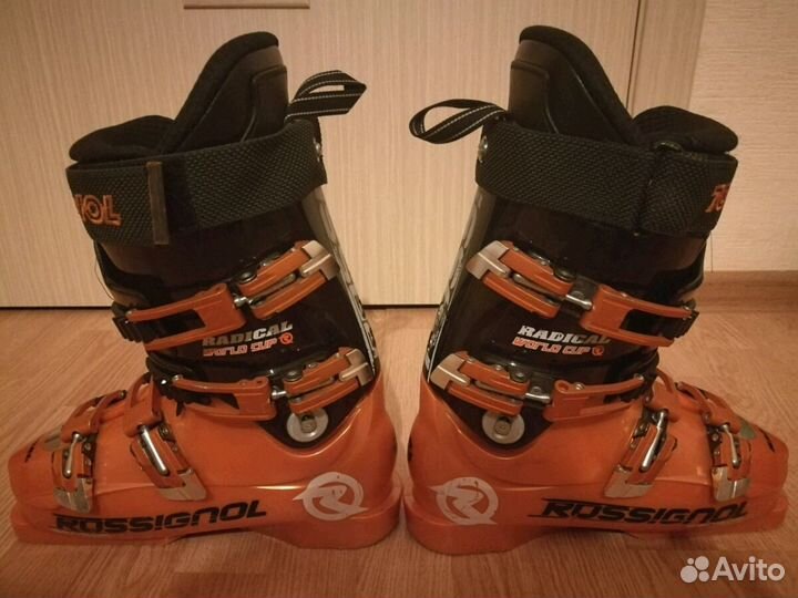 Горнолыжные ботинки