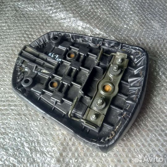Сиденье заднее, пассажира Suzuki gsxr 600/750 06-7