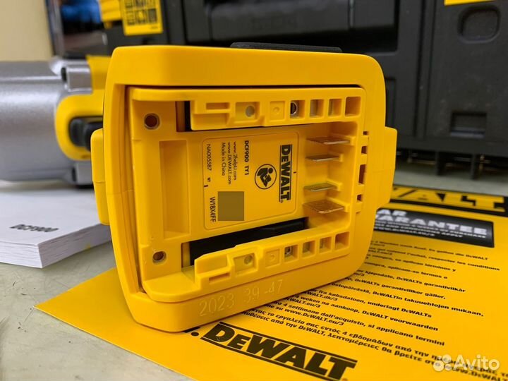 Гайковерт dewalt DCF900NT(18В) тушка в кейсе