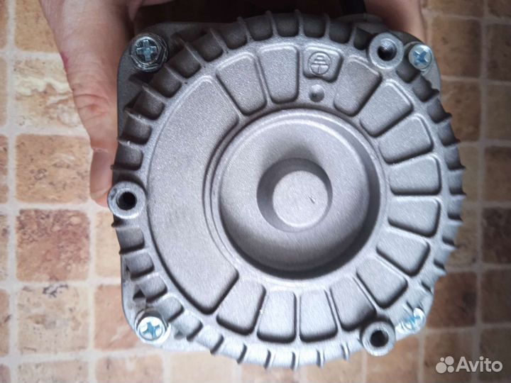 Моторчик от холодильника