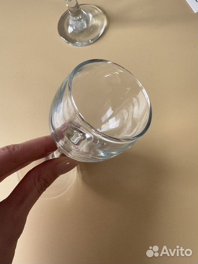 Рюмки / стопки стеклянные на ножке - 6 штук