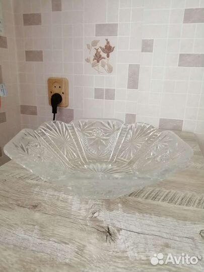 Салатники, хрустальная посуда