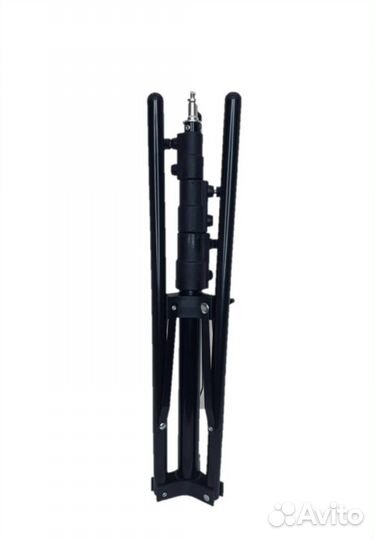 Кольцевая лампа со штативом