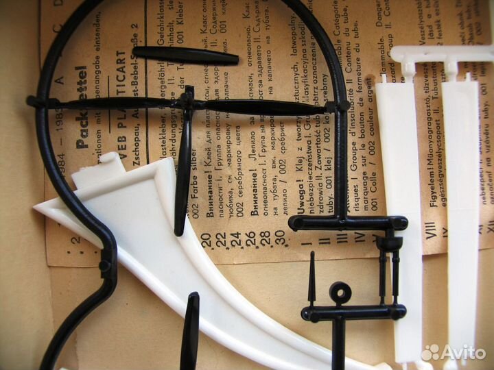 Модель самолета Ве-6 гдр VEB Plasticart