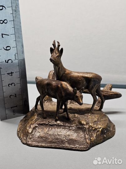 Статуэтки из металла