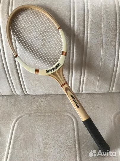 Ракетки для тенниса, бадминтона