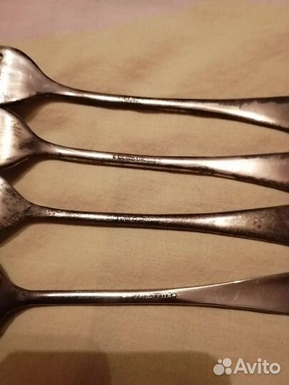 Набор столовый из 4 предметов