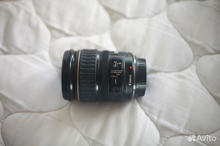 Canon EF 28-135mm f/3.5-5.6 IS USM