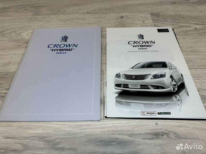 Оригинальный Каталог Toyota Crown Hybrid